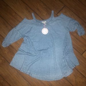 Umgee cold shoulder top